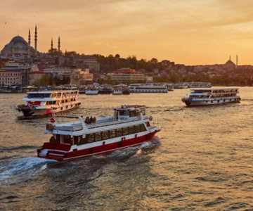 Istanbul: Bosphorus And Golden Horn Morning or Sunset Cruise