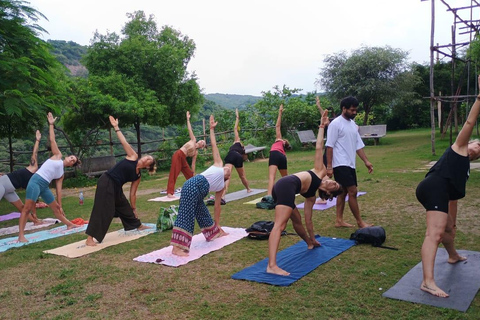 Tour privato di 3 ore di yoga e meditazione a Jaipur