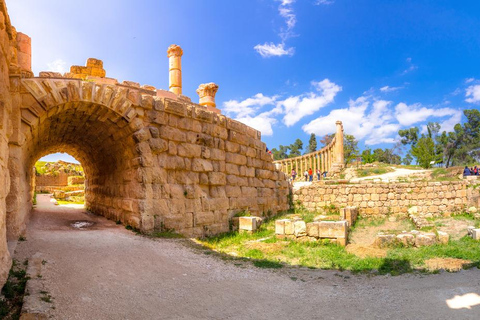 From Amman: Private Amman and Jerash Sightseeing Tour Private Tour