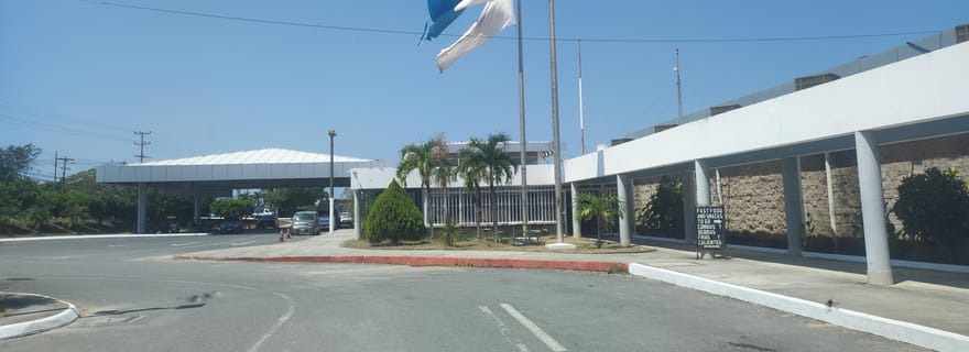 De votre hôtel à Flores à l'aéroport de Mundo Maya