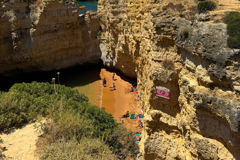 Albufeira: Hidden Beaches and Local Secrets Tuk Tuk Tour
