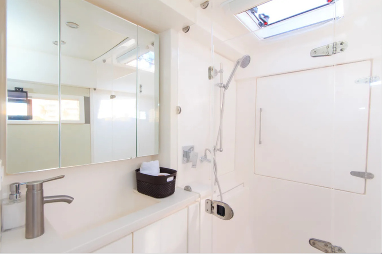 Kartagena: rejs katamaranem 43 Leopard po wyspach RosarioKartagena: 8-godzinny rejs katamaranem Leopard 43 po wyspach Rosario