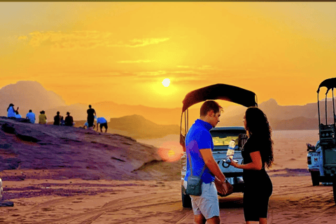 Wadi Rum: Jeep Tour and Overnight Bedouin Camp Experience
