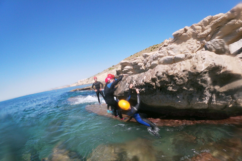 Valencia: Avventura di coasteering nel Faro di Cullera