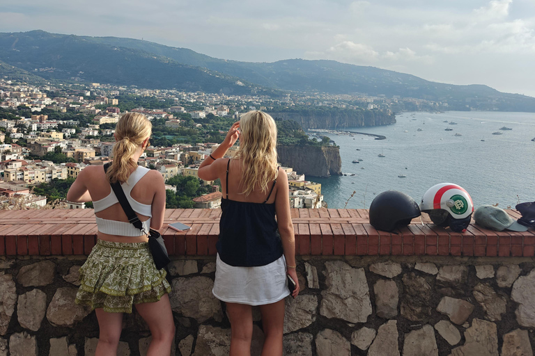 Sorrento Coast: Discover Hidden Gems by Vespa with a Buddy