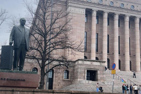 Ultimate Helsinki & Porvoo Tour– Private Car & Local Stories