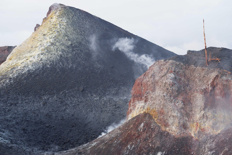 La Palma: New Tajogaite Volcano + Sunset with Picnic New Tajogaite Volcano + Sunset with a Picnic