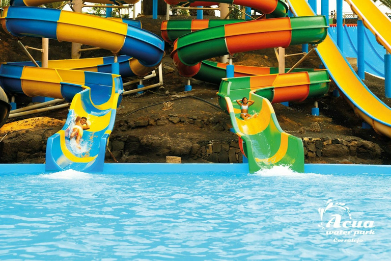 Fuerteventura: Acua Water Park Entry with Transfer service