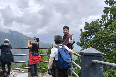 7-Days in Bhutan with River Rafting, Farm Lunch & Stone Bath