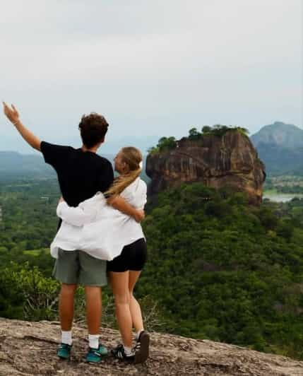 From Kandy: Sigiriya and Dambulla Day Tour