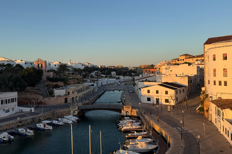 Menorca: Privétour met gids door CiutadellaPrivétour door Ciutadella in het Engels