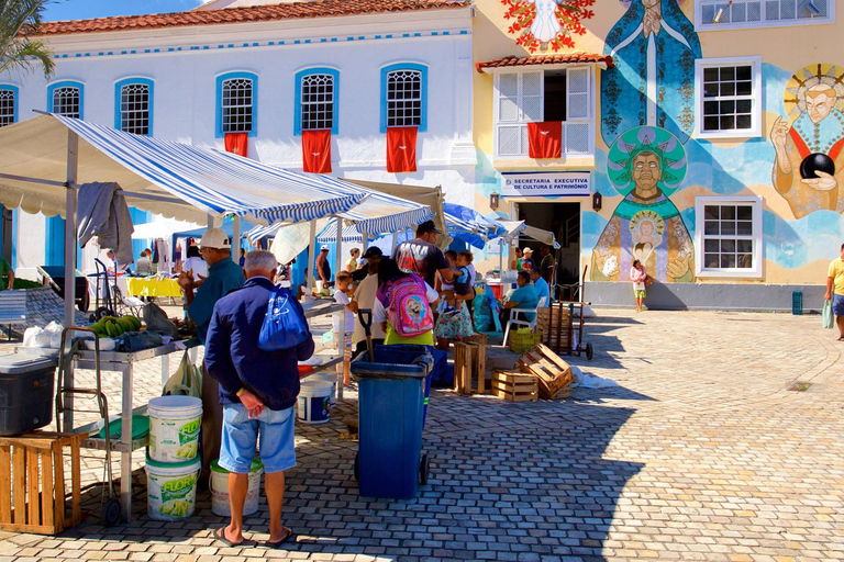 Visita guiada a Angra, com almoço (partida de Angra)