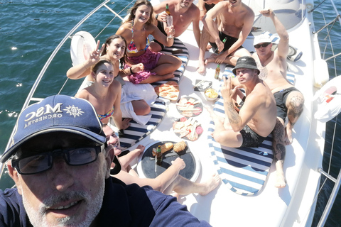 Lagos: Private Luxury Cruise with Tapas and Drinks