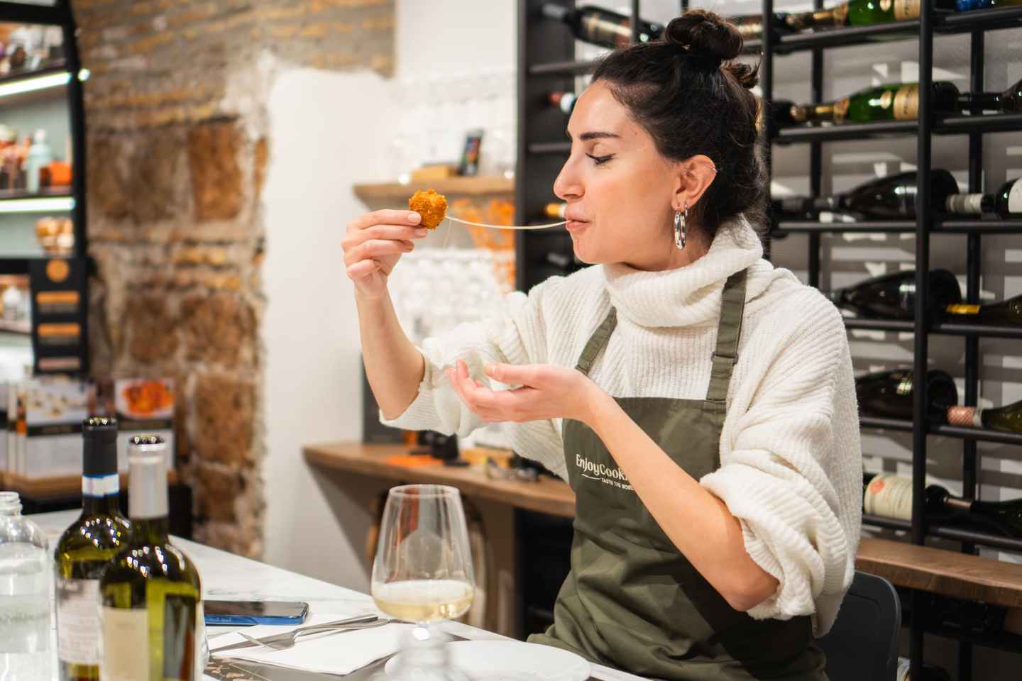 Rome: Pizza and Gelato Making Class with Wine