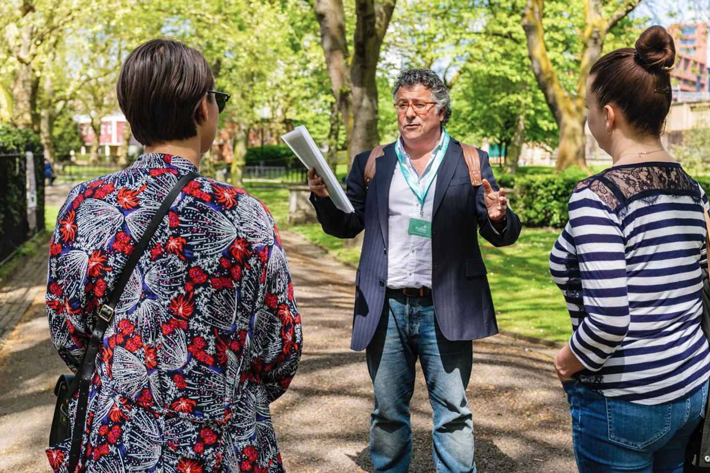 London: Kensington Palace Tour, Guard Change & Afternoon Tea