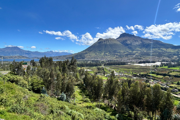 Kultura Otavalo, Lagos i tradycyjny targ w jeden dzień