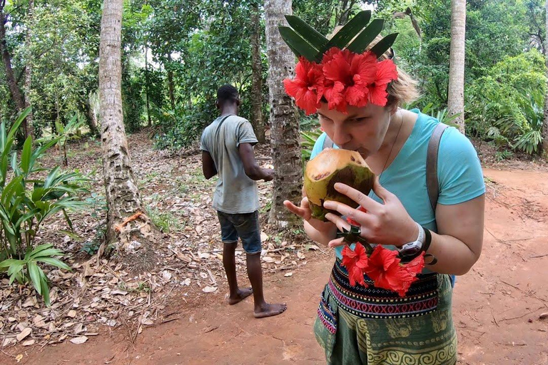 Zanzibar: Spice Forest Tour with Tasting Session