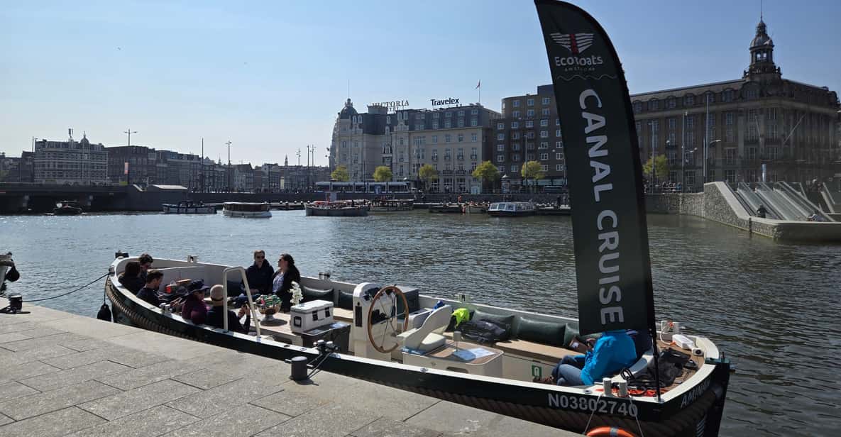 Afbeelding 15 van Amsterdam: de nieuwste grachtenrondvaart met drankje