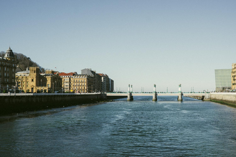San Sebastian Photo Tour by Sofia