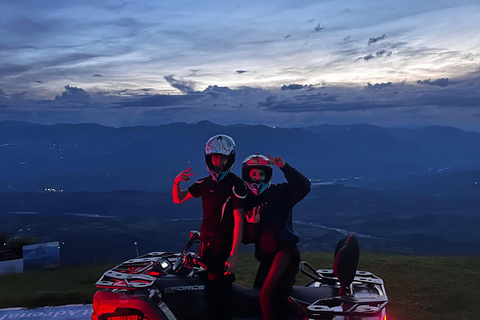Medellín : aventure sauvage dans les Andes – randonnée, vol et détenteMedellin : aventure sauvage dans les Andes – équitation, vol et détente