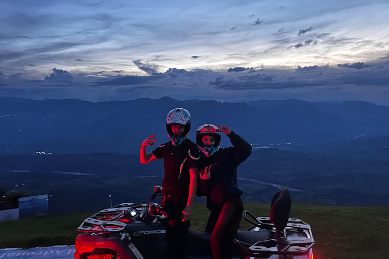 Medellín : aventure sauvage dans les Andes – randonnée, vol et détenteMedellin : aventure sauvage dans les Andes – équitation, vol et détente