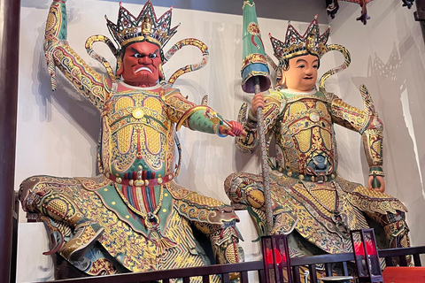 Shanghai Fitness & Culture Tour with Gym, Jade Buddha Temple