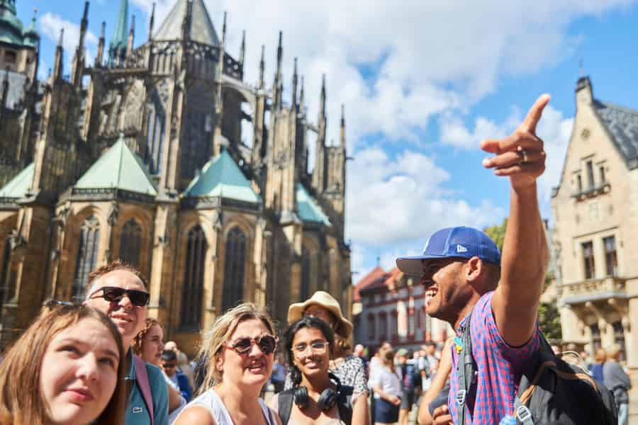 Rundfahrt mit Prager Burg und Karlsbrücke + Optionale Innenbesichtigung. Foto: GetYourGuide