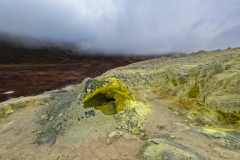 Avventura sul vulcano Sierra Negra e nelle miniere di zolfo