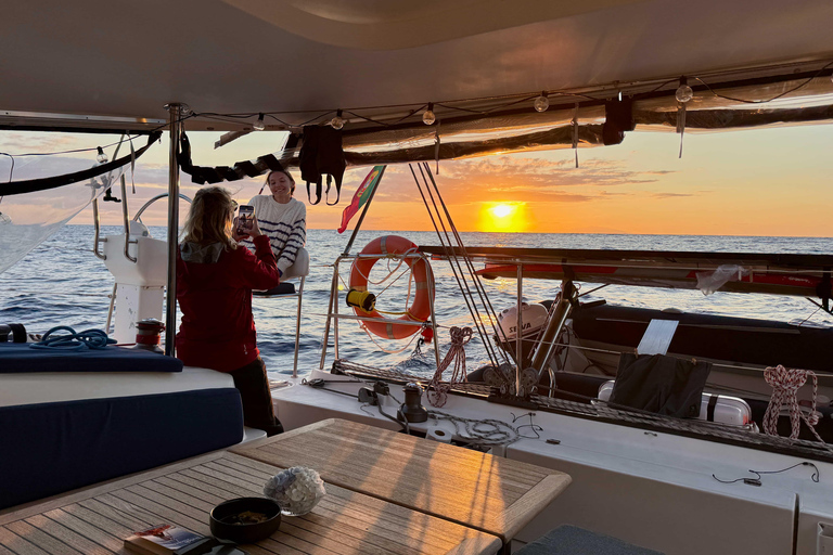 Private Catamaran: Sunset sailing & cocktails