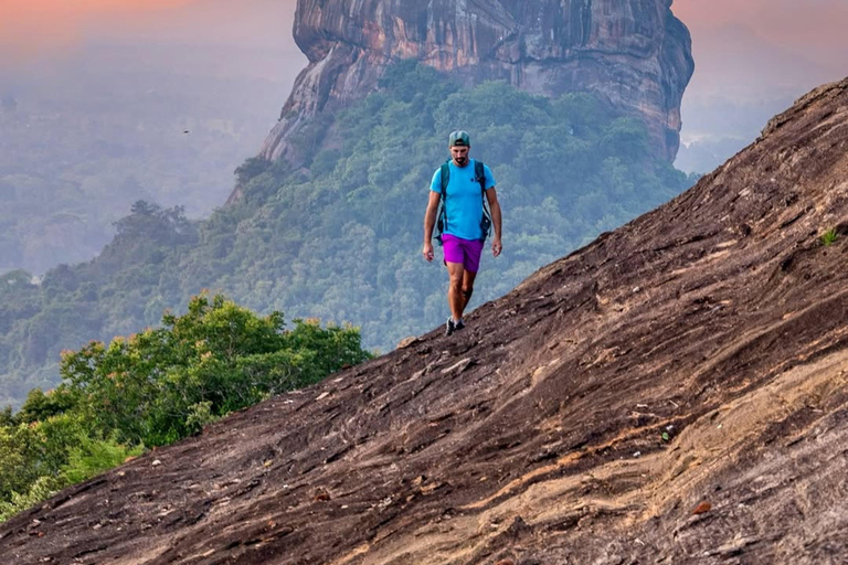 Sigiriya: Hidden Gems Tuk-Tuk Tour with Hotel Pickup