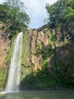 Morazan, Between mountains and waterfalls - Housity