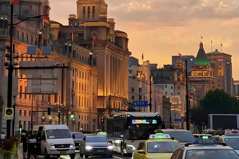 Shanghai: Full-Day Customized Tour with Private Transfer.