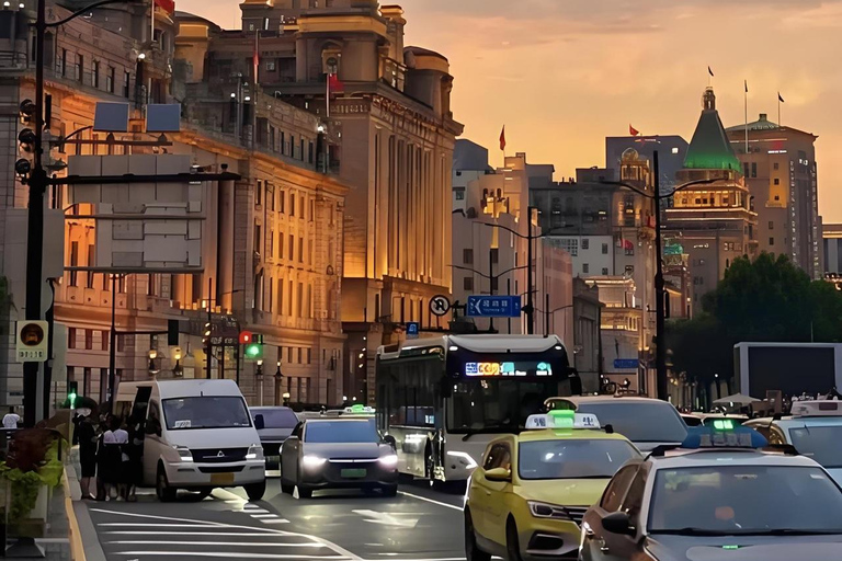 Shanghai: Full-Day Customized Tour with Private Transfer.