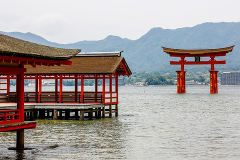 De Osaka/Kyoto: Excursão particular a Hiroshima e Miyajima