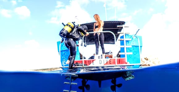 Menorca: Baptism Scuba Diving in Marine Reserve