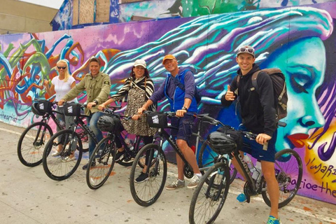 Los Angeles: Tour guiado de bicicleta elétrica em HollywoodBicicleta elétrica (pedal assistido)