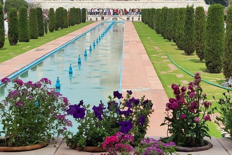 Da Delhi: tour privato di lusso al Taj Mahal e ad Agra + 5★ pranziTour con auto climatizzata, autista, guida turistica e biglietti d&#039;ingresso