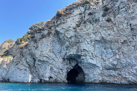 Marmaris Sunset Boat Trip w/Swim Stops & Unlimited Drinks