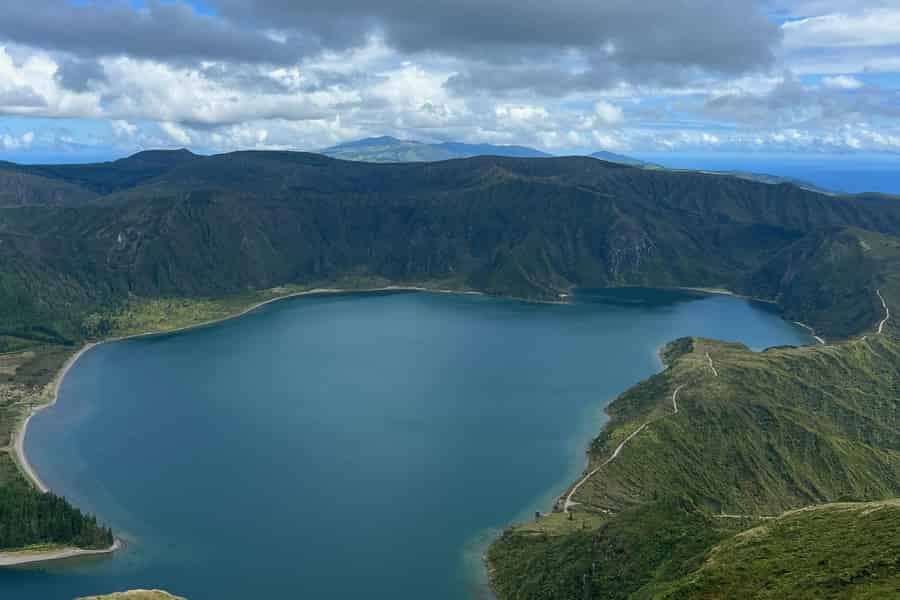 Halb-Tag - Lagoa do Fogo. Foto: GetYourGuide