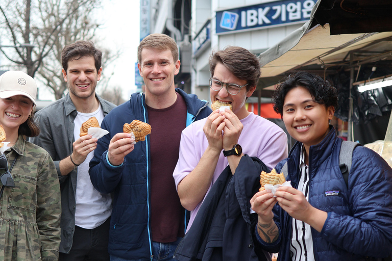 Streetfood op de markt van Ghwangjang en DongdaemunStreetfood in Ghwangjang en Dongdaemun Market