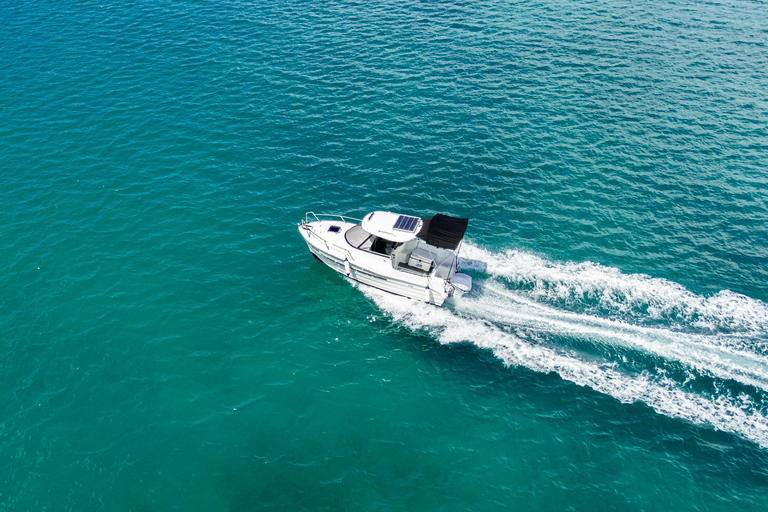 Split: Private Speedboat Charter 3 Islands Half-Day Boat Tour with Blue Lagoon