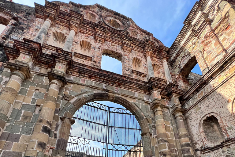 "Fietstour Casco Viejo en Panama Stad Ontdek de essentieFietstour in Panama Stad en de Oude Stad met lokale gids