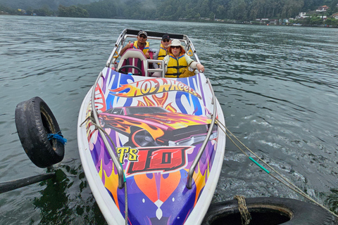 Yogyakarta: escursione al tempio di Sukuh e Cetho e al lago SaranganYogyakarta: escursione di un giorno ai templi di Sukuh e Cetho e al lago Sarangan