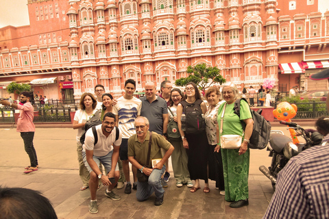 Jaipur: Privé dagvullende tour per auto met gidsJaipur Tour met de auto met chauffeur