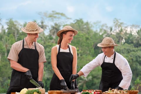 Ubud: Balinese Cooking Class with 3-Course Meal