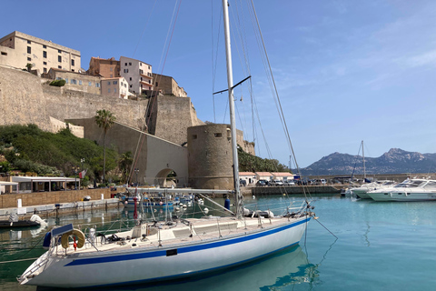 Calvi: 3-hour sailboat excursion, swimming & snorkeling in the Gulf