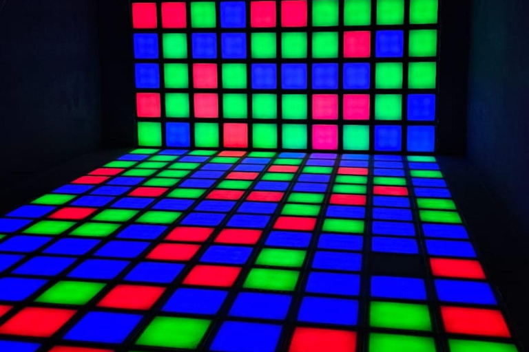 The Floor is Lava in Tirana Escape Room