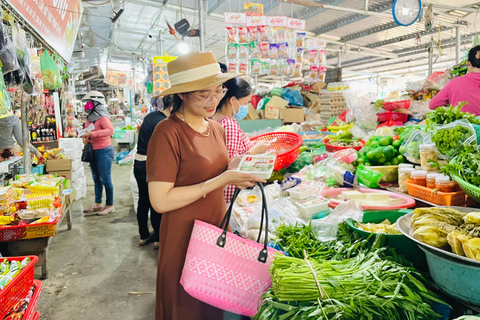 Da Nang : Excursion au marché local avec cours de cuisine maison amusante