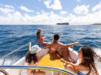 Private Boat Tour: Vila Franca do Campo Islet & Coast