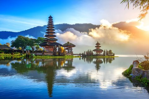 Bali: Ulun Danu Beratan, Jatiluwih, & Tanah Lot Private Tour
